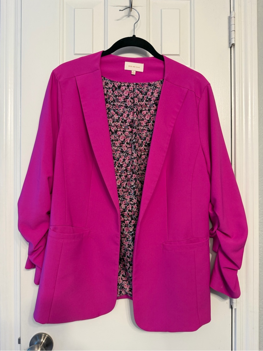 Skies Are Blue Bright Fuchsia Open-Front Blazer